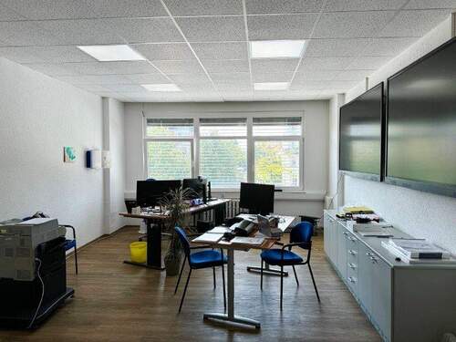 Beispiel Büro (1) - 