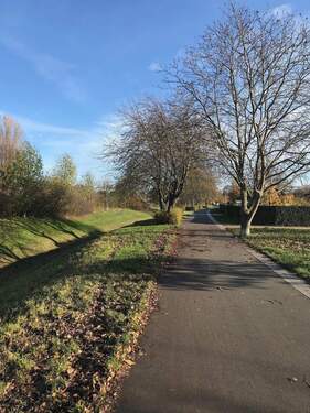 Radweg 200 m entfernt - Grundstück zum Kaufen in Berlin