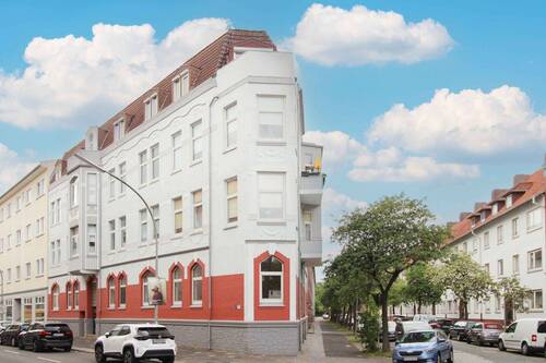 Hausansicht - Etagenwohnung mit 99,50 m&sup2; in Wilhelmshaven zum Kaufen