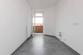 Küche mit Balkonzugang - Etagenwohnung mit 55,00 m&sup2; in Leipzig zum Kaufen