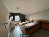 Zimmer 1 OG - 