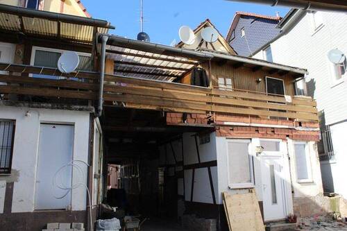 Wohnhaus Rückseite.JPG - Mehrfamilienhaus, Wohnhaus mit 185,00 m&sup2; in Wald-Michelbach zum Kaufen