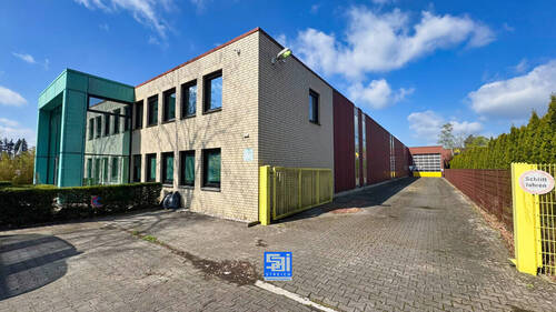 Einfahrt - Halle in Bielefeld