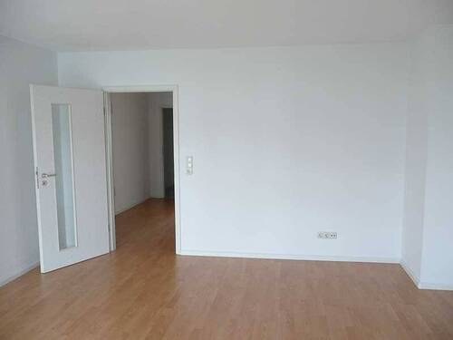 WoZi mit Blick auf Flur - Etagenwohnung mit 51,00 m² in Leipzig zum Kaufen