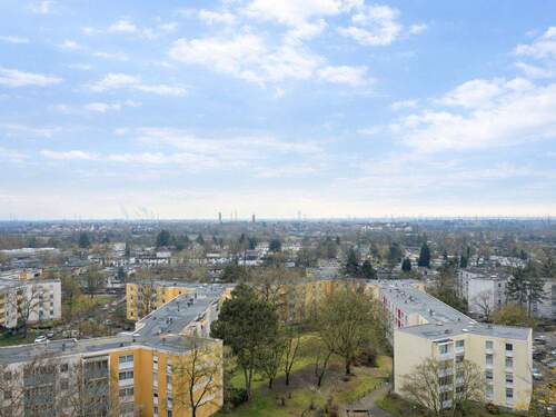Aussicht - 3 Zimmer Etagenwohnung zum Kaufen in Mannheim
