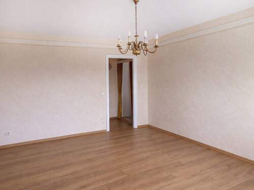 Wohnen / Essen - Beispiel unmöbliert - 