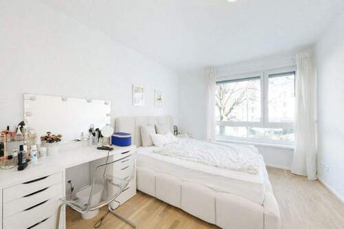 Schlafzimmer - Etagenwohnung mit 68,70 m&sup2; in Kaiserslautern zum Kaufen