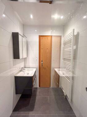 10 WE1 Badezimmer EG - 