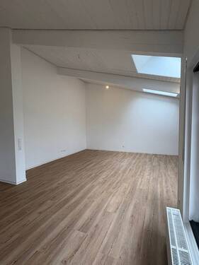 Wohnen - 4 Zimmer Etagenwohnung in Bietigheim-Bissingen