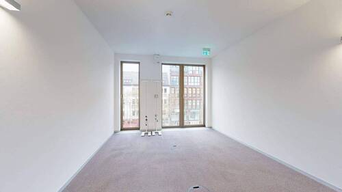 Schlossstr. - 19.jpg - 6 Zimmer Büro in Berlin