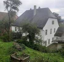 *Einzigartiges Juwel* Stilvolles Pfarrhaus mit traumhaftem Garten - Schlüsselfeld Aschbach