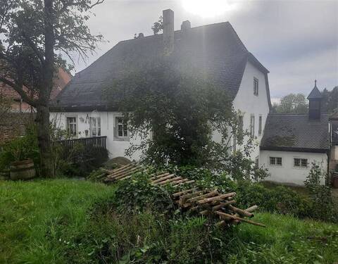 Außenansicht - 9 Zimmer Mehrfamilienhaus, Wohnhaus zum Kaufen in Schlüsselfeld