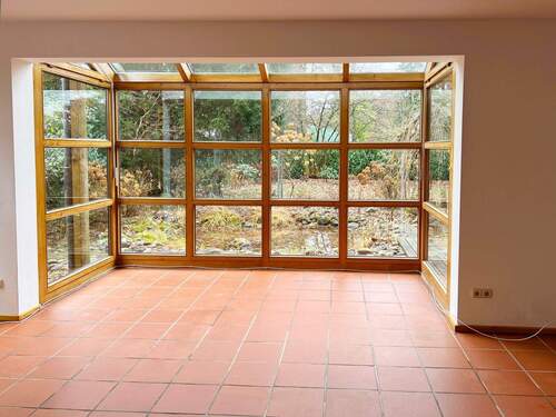 Wohnen Erker .jpg - Einfamilienhaus mit 165,00 m&sup2; in Grasbrunn zum Kaufen