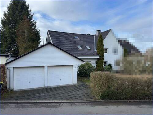 Bild 2 - 5 Zimmer Doppelhaushälfte zum Kaufen in Essen