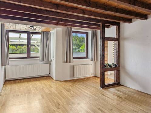 Wohnzimmer - Werz Immobilien - 