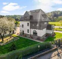 Exklusives Wohnerlebnis: Bahnhofsanwesen- modernisiert, in idyllischer Lage - Hatzfeld (Eder) Reddighausen