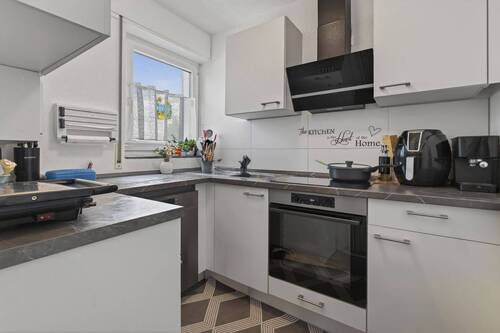 Küche 1. OG - Mehrfamilienhaus, Wohnhaus mit 256,00 m&sup2; in Rheinstetten / Forchheim zum Kaufen