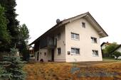 Hausansicht.jpg - Einfamilienhaus mit Garten in ruhiger ländlicher Lage Nähe Eichendorf