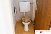 WC - 