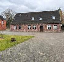 Sanierte Resthofstelle mit Einfamilienhaus, Stall und Scheune auf großzügigem Grundstück in Karstädt