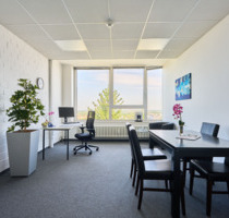 Helle Bürofläche im 2. OG mit 20 m² . - Ludwigsburg West