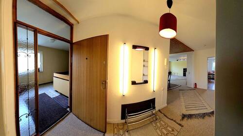 Eingang - Garderobe - 4 Zimmer Etagenwohnung zum Kaufen in Kressbronn am Bodensee