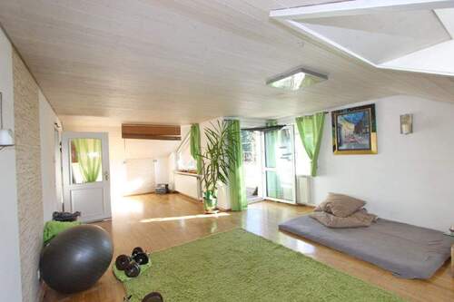 Bild1 - Sofort beziehbare Wohnung mit schöner Aussicht ins Grüne