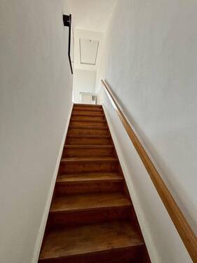 Treppe ins Dachgeschoss - 