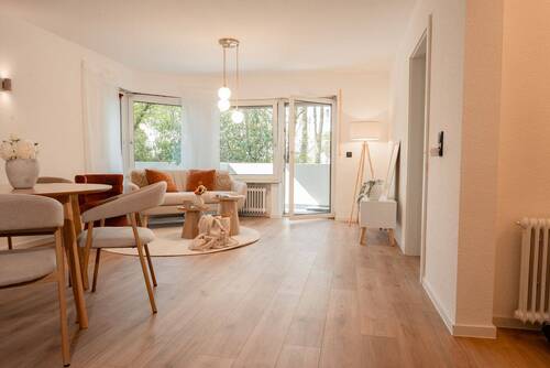 Wohn-und Esszimmer - 