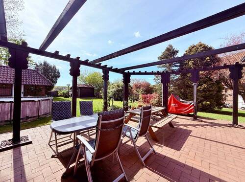 und Zugang zur Terrasse - 