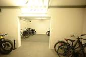 Großer Fahrradkeller - 