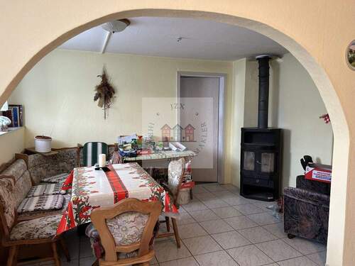 Einliegerwohnung 1 - 