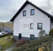 Arbeiten vor Ort, komfortabel wohnen - vielseitige Gewerbeimmobilie mit Wohnhaus und XXL-Grundstück - Gornau/Erzgebirge