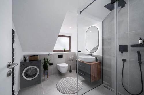 Bad - 2 Zimmer Etagenwohnung in München