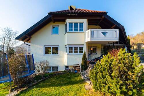 Garten ums Haus - 