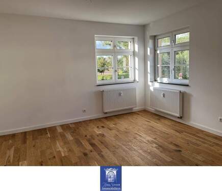 Wohnen - Lieblingsplatz - hell und gemütlich! Tageslichtbad mit Wanne, Parkettboden, Abstellraum