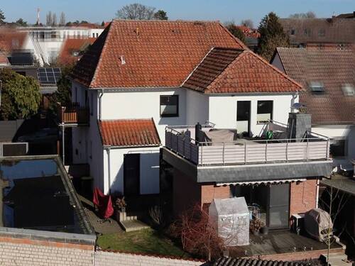 Blick auf die Dachterrasse - Selbst einziehen und vermieten!