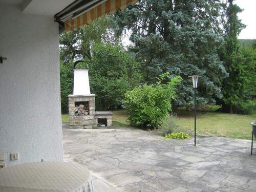 IMG_5210.JPG - Großzügiges Einfamilienhaus mit großem Grundstück und verpachtetem Ackerland in Leinach