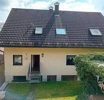 *Für mehrere Generationen* Saniertes 2-Familien-Haus mit Garagen - Heidenheim Mergelstetten