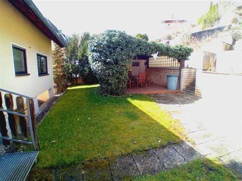 Gartenlaube - 8 Zimmer Mehrfamilienhaus, Wohnhaus in Heidenheim