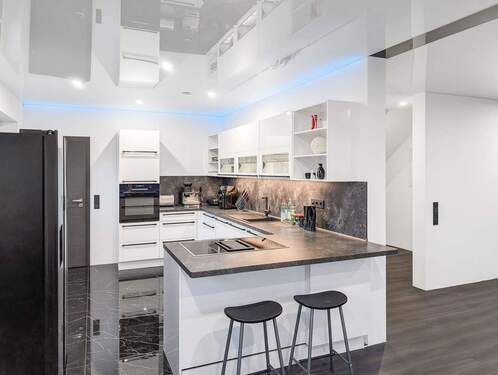 Haus 1 Küche - Werz Immobilien - 