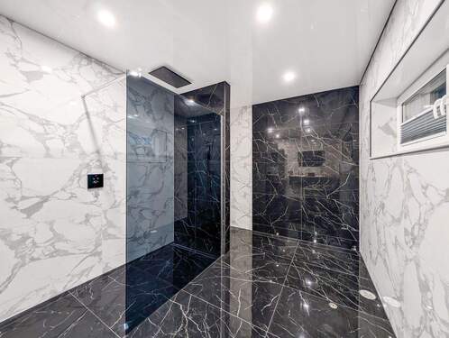 Haus 1 Badezimmer - Werz Immobilien - 