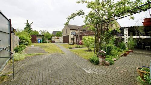 Garten / Grundstück - 4 Zimmer Mehrfamilienhaus, Wohnhaus zum Kaufen in Nuthe-Urstromtal