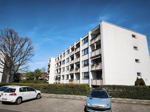 Südwest Ansicht - 3 Zimmer Etagenwohnung in Neustadt