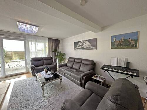 Wohnzimmer - Reihenmittelhaus mit 116,00 m&sup2; in Norderstedt zum Kaufen