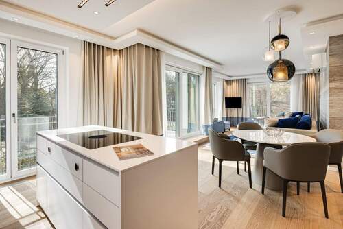 Küche - Mehrfamilienhaus, Wohnhaus in München zum Kaufen