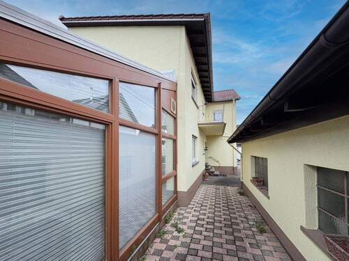 Ansicht - 5 Zimmer Doppelhaushälfte zum Kaufen in Nußloch