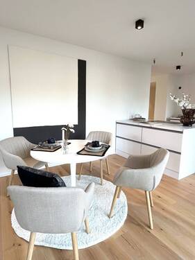 Essbereich - Etagenwohnung mit 132,00 m&sup2; in Hannover zur Miete