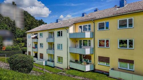 Rückansicht der Wohnanlage - 3 Zimmer Etagenwohnung zum Kaufen in Marburg