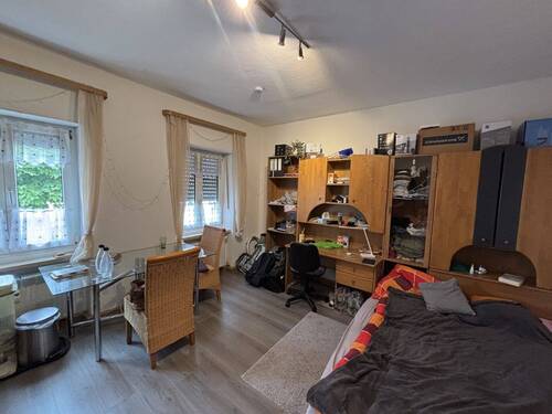 2-Zi.-Wohnung (EG) - 